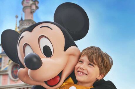 İzmir’den Direkt Sefer İle Paris & Disneyland Turu